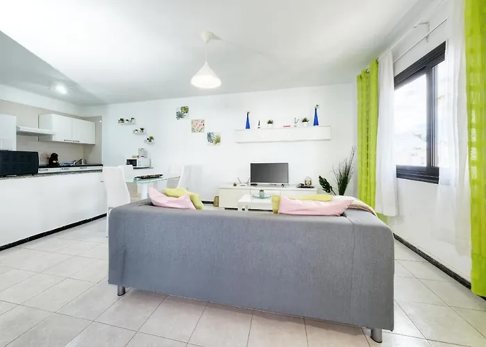 CASA ATASSARA a 500m de la playa Wifi con Fibra