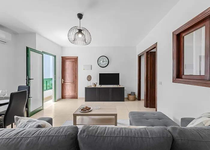 Home2Book Charming Apartment Tinajo, Wifi