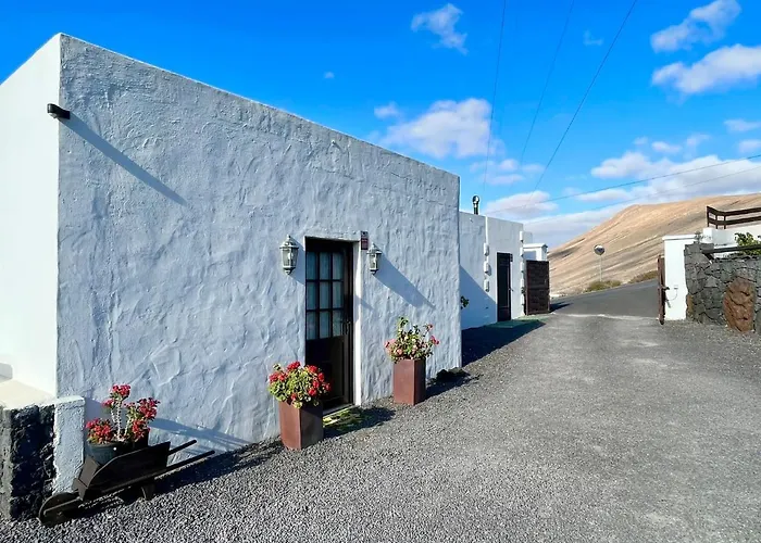 Casa Tabobo 2 - Rural 2 Bedroom House With Sea Views