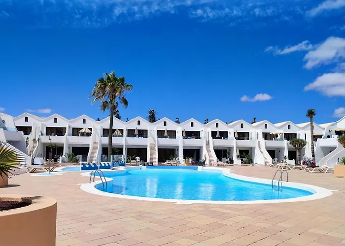 Sands Beach - Hoy Hotels