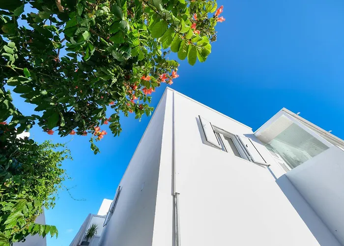 La Joya Suites- Near The Beach