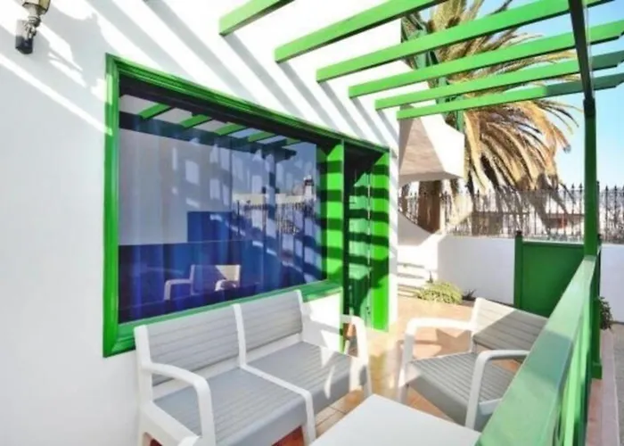 Relax Tinosa Ist Eine Schoene Wohnung In Einer Sehr Ruhigen Und Sehr Gepflegten Anlage Mit Gemeinschaftspool In Puerto Del Carmen