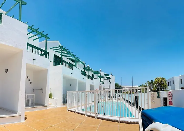 -Montorian Apartments -Lanzarote