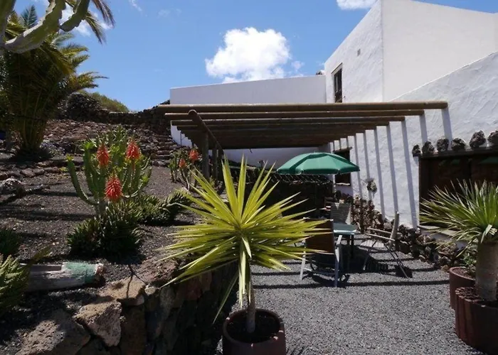 Grosses Ferienhaus In Guatiza Mit Gemeinsamem Pool