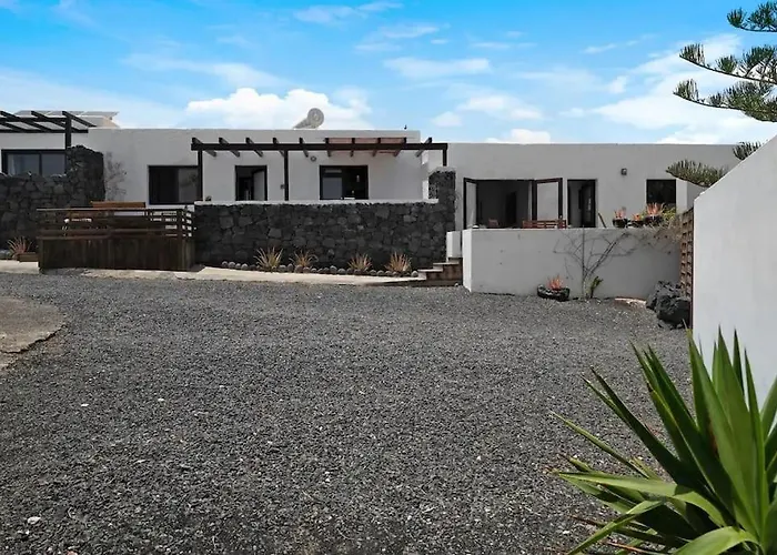 Playa Marina Eco Bungalow - Arrieta View