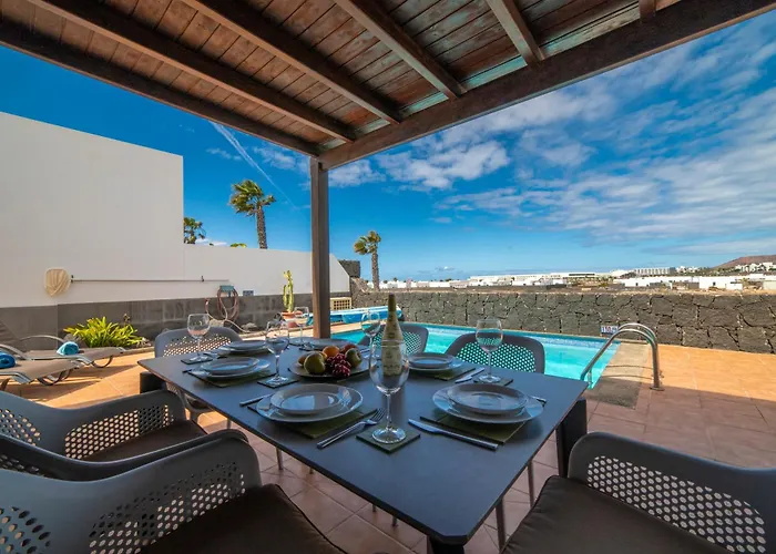 Villa Maderita - Lovely 3 Bed Villa In Playa Blanca