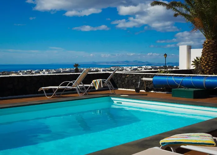 Grosses Appartement Mit Meerblick Auf Lanzarote