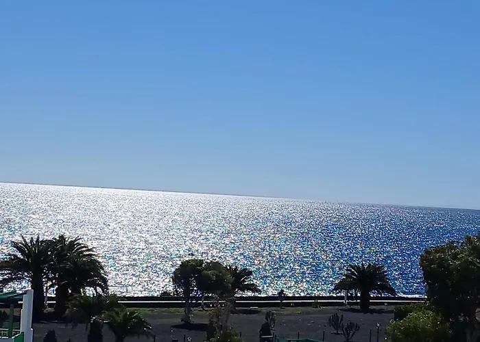 Enjoy Glorious Seaviews From Vista Mar Apartment