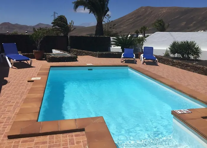 Villa Lucky - Heated Pool