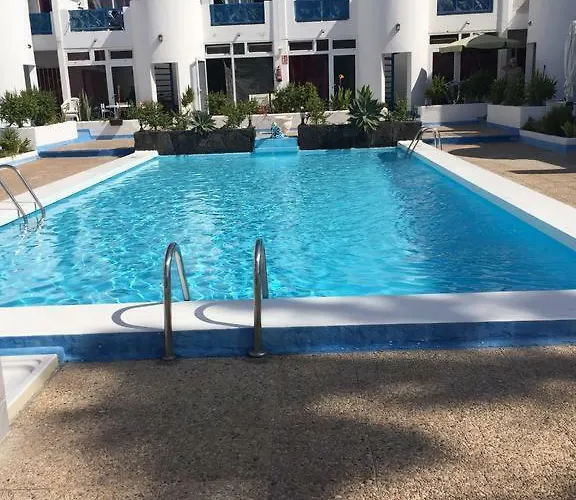 Delfines 2 - Small Apartment - Pool View- Good Wifi - 5 Minuts To The Beach
