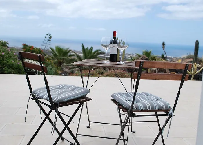 Luxury Studio, Sea View, Pool