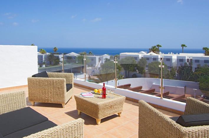 Mirador Mojones Mojones Puerto Del Carmen Lanzarote Villa Tías