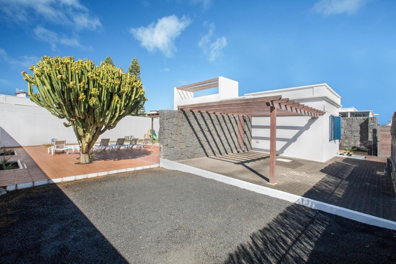 Alegranza Playa Blanca (Lanzarote)