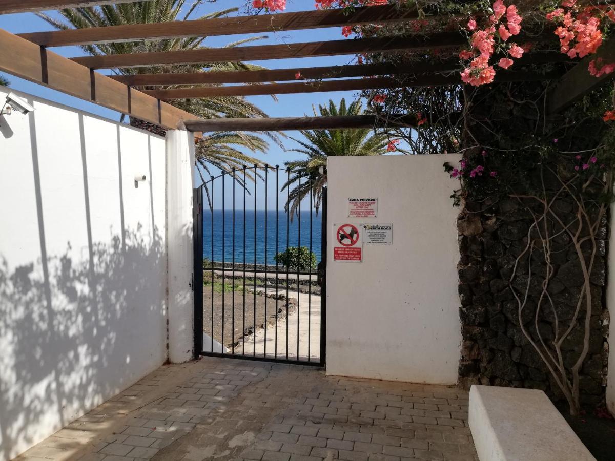 Dino 10 Playa Roca Apartment *