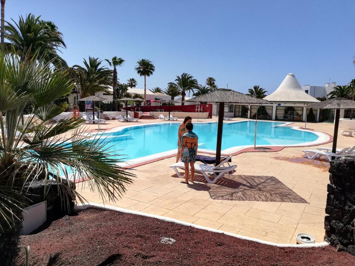 Dino 10 Playa Roca *