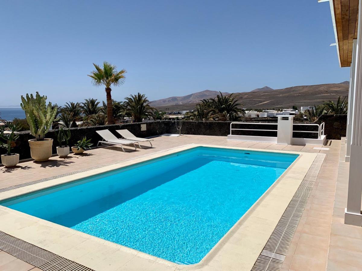 Dois Mares Villa