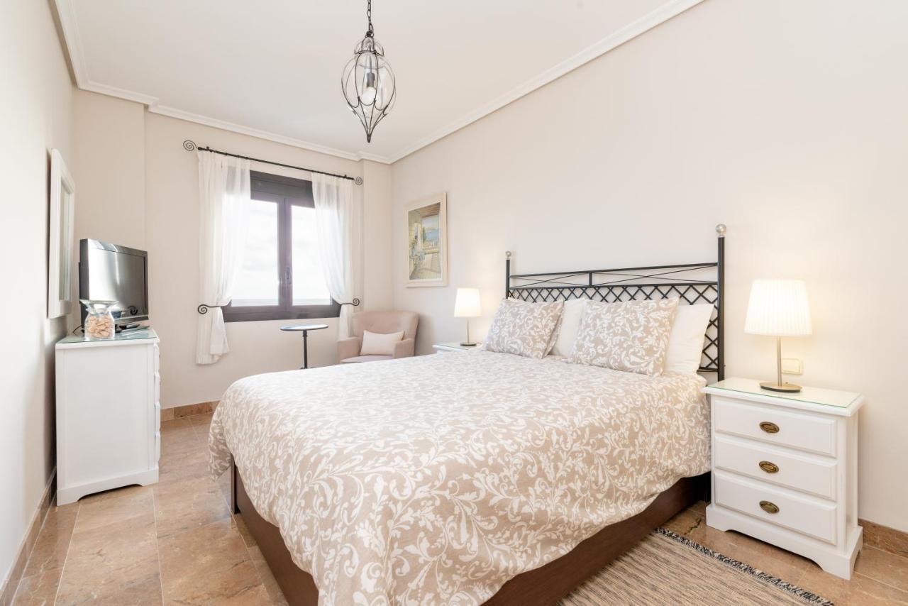 Fee4me: First Line Luxury * Arrecife (Lanzarote)