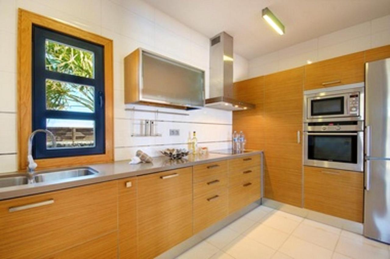 Charming In Playa Blanca With Private Pool *