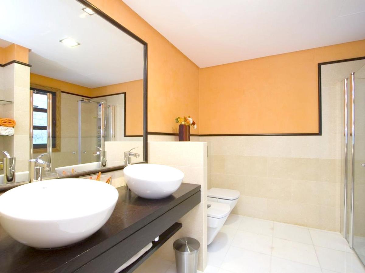 Charming In Playa Blanca With Private Pool