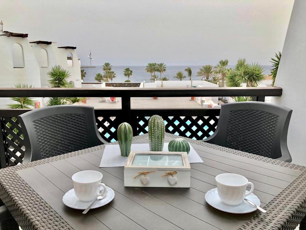 Apartment Los Arcos Apartment. Sea View Tias