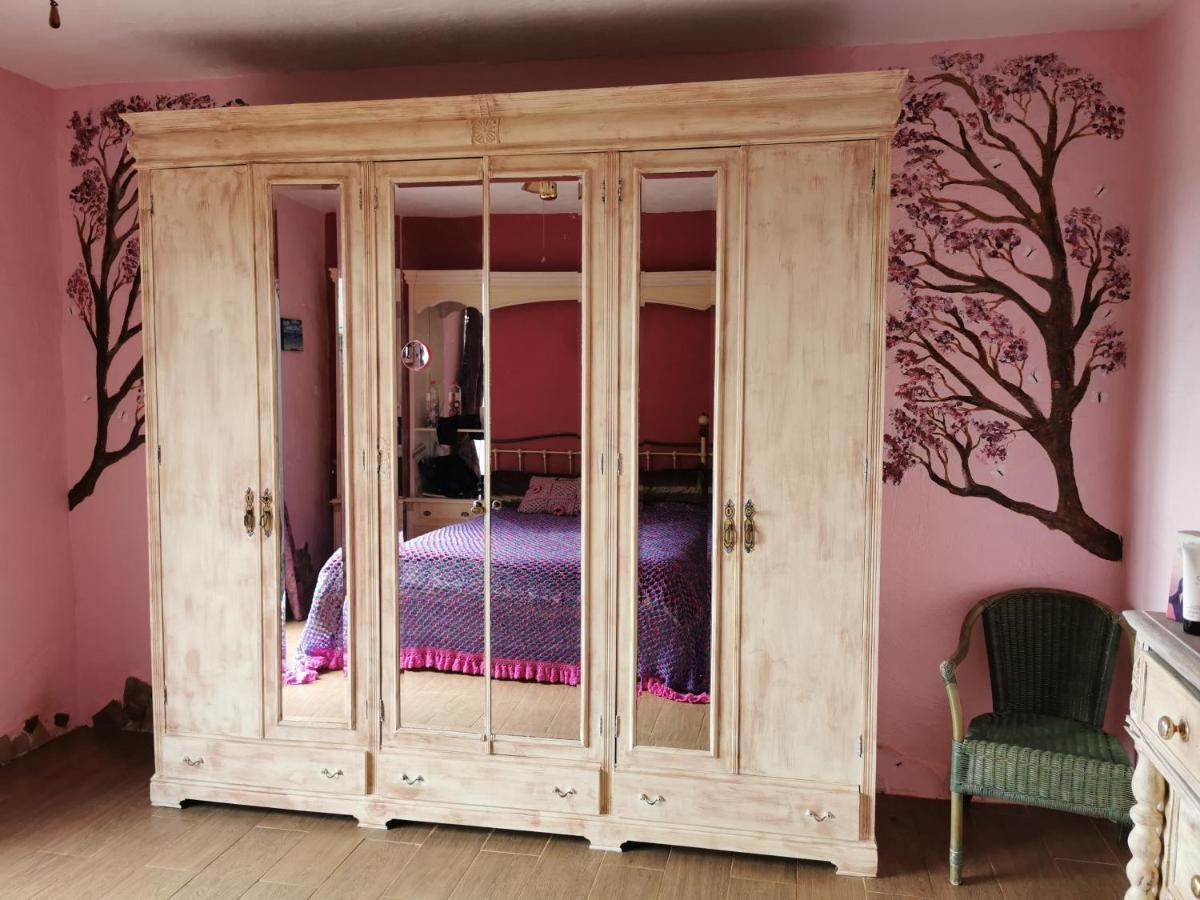 Casa De Gato Rustic Tahiche
