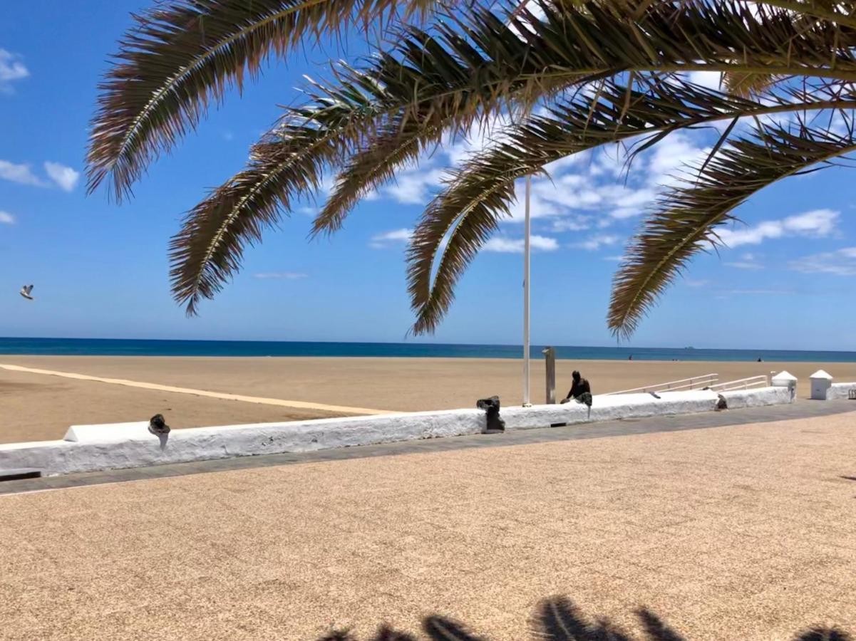 Sea Front Frente Al Mar Apartamento *