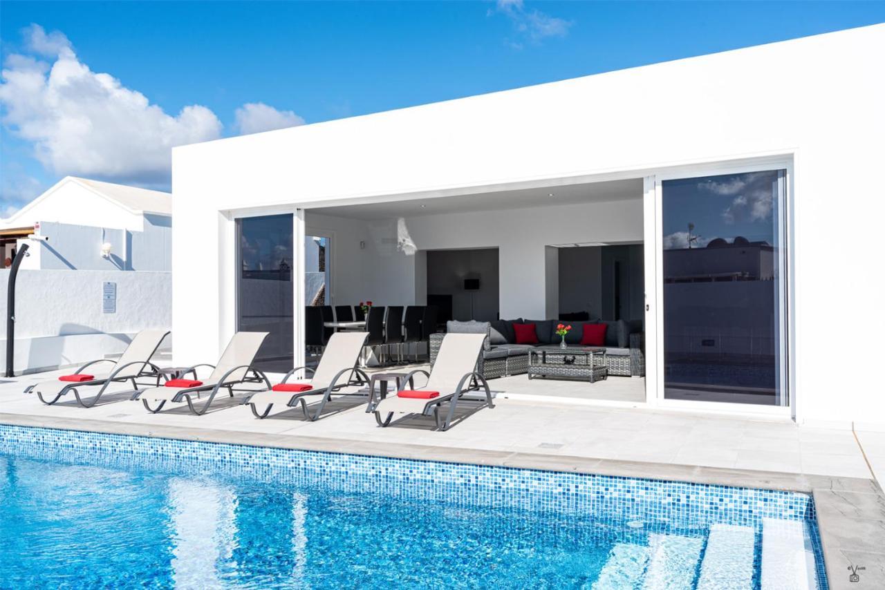 Rossa - Now - Lh215 By Now Ltd Villa Playa Blanca (Lanzarote)