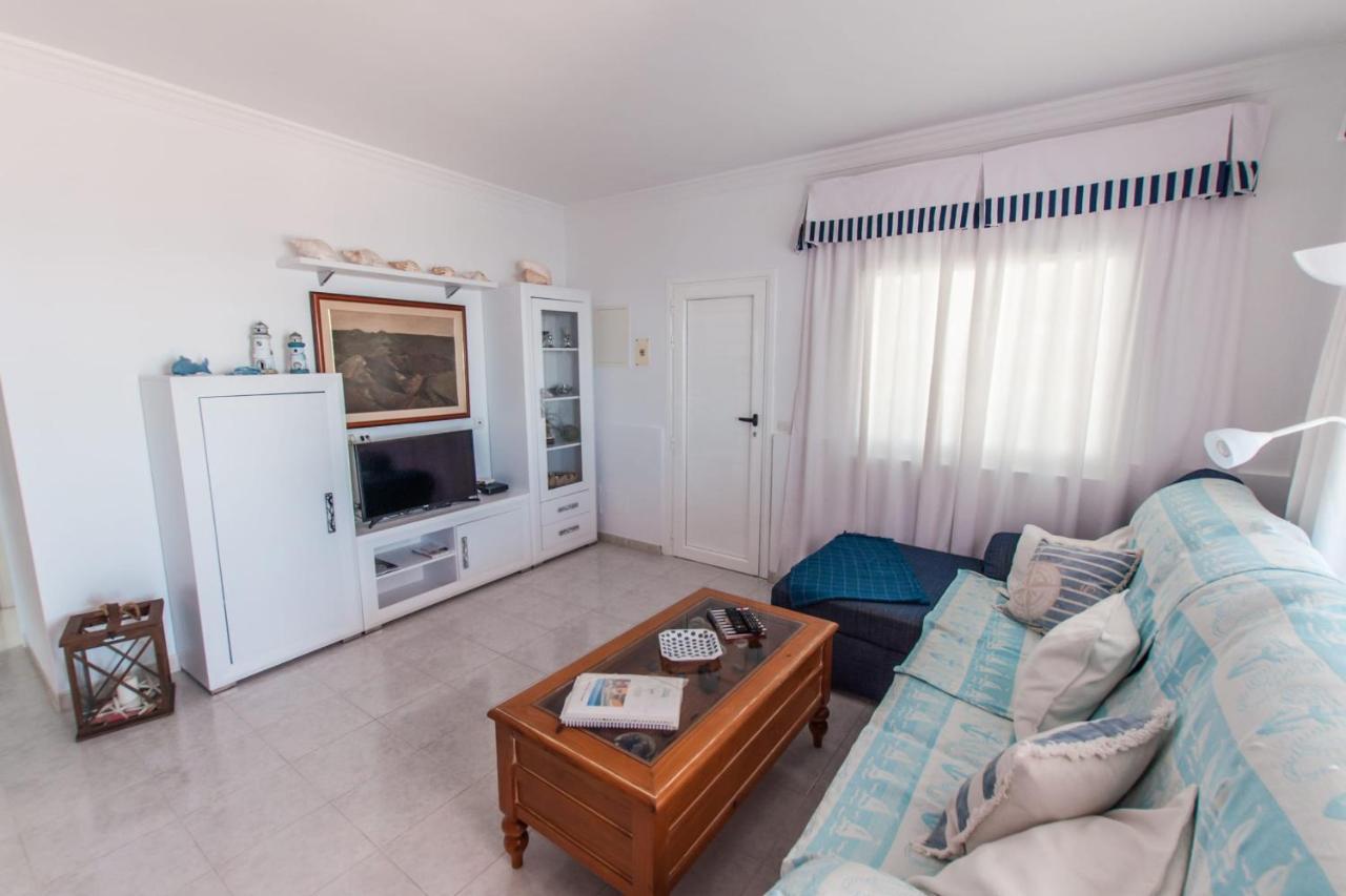 Seaview Coastal On Front Line With Amazing Sea Views And Large Terrace Villa