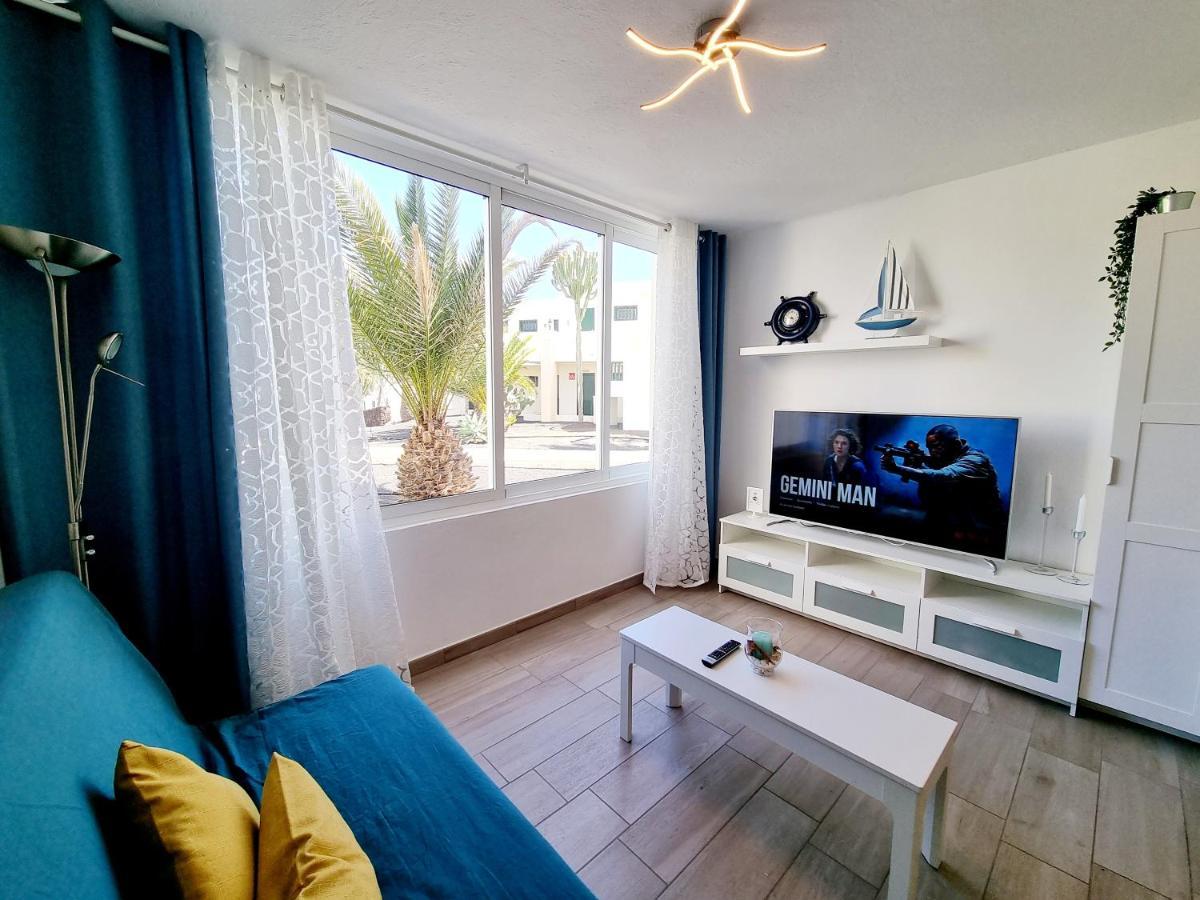 Dino 10 Playa Roca Apartment *