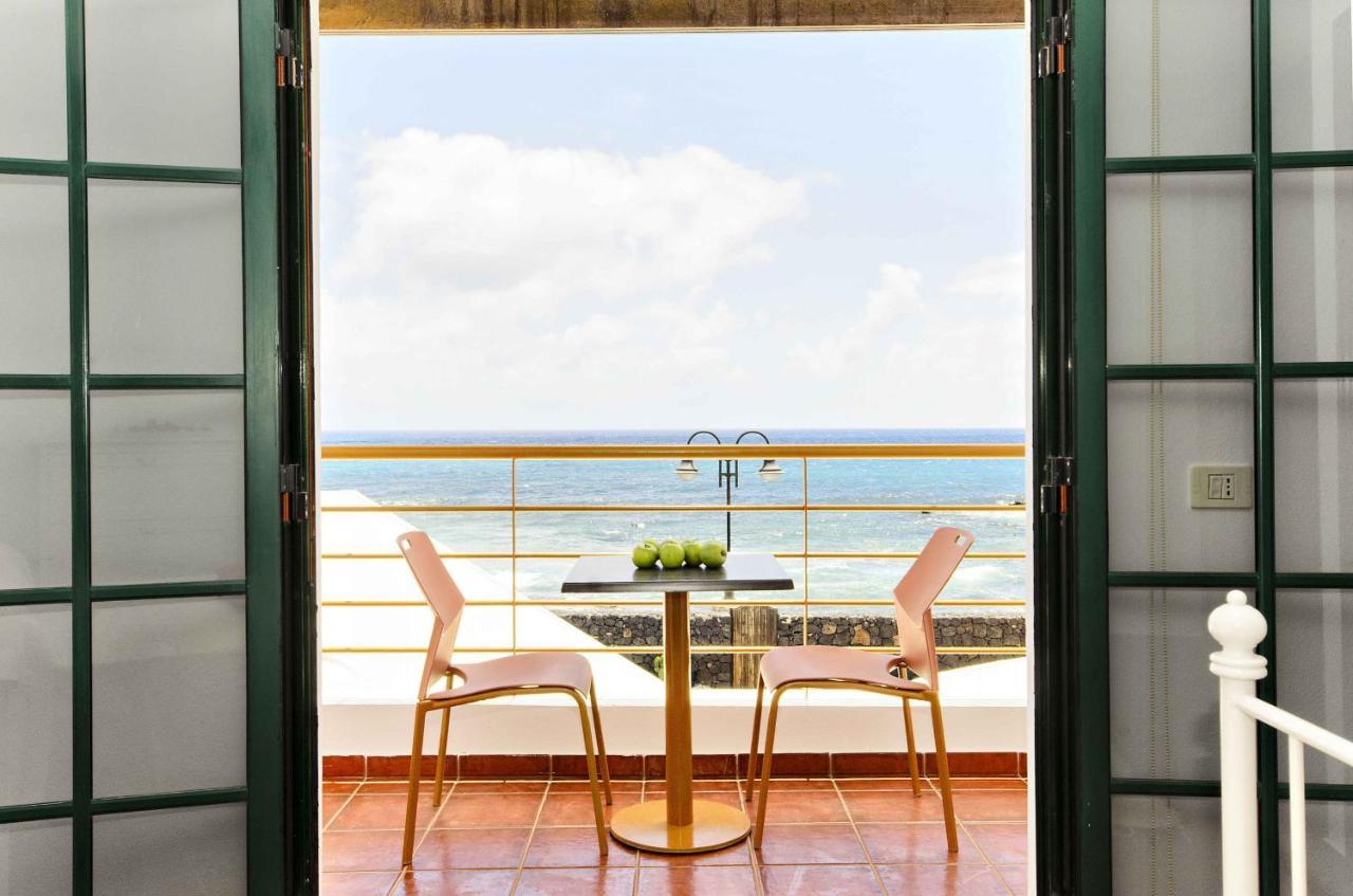 Villa Adelina *