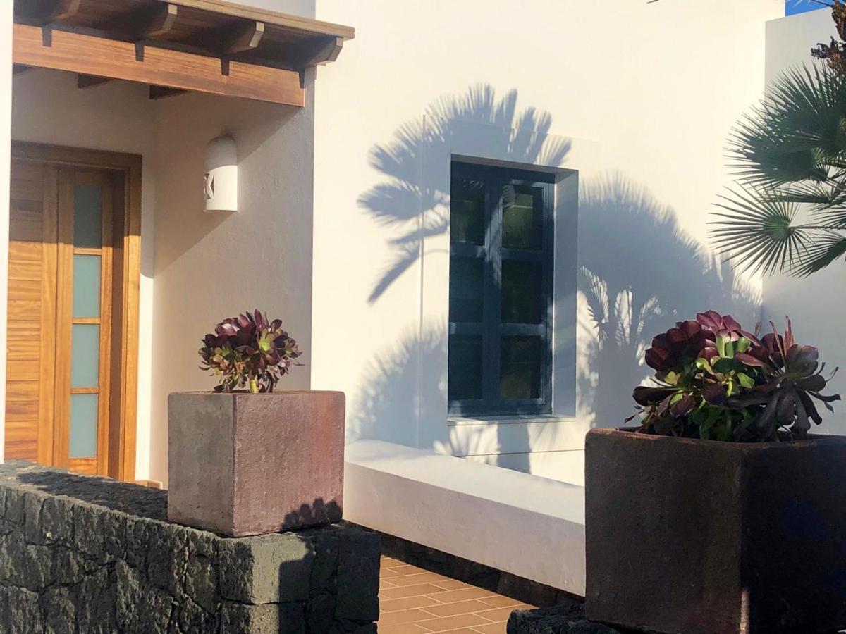 Charming In Playa Blanca With Private Pool *