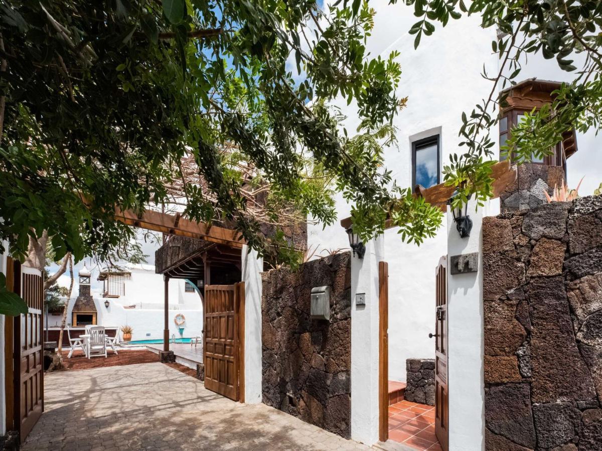 Belvilla By Oyo Aloe Villa Puerto del Carmen (Lanzarote)