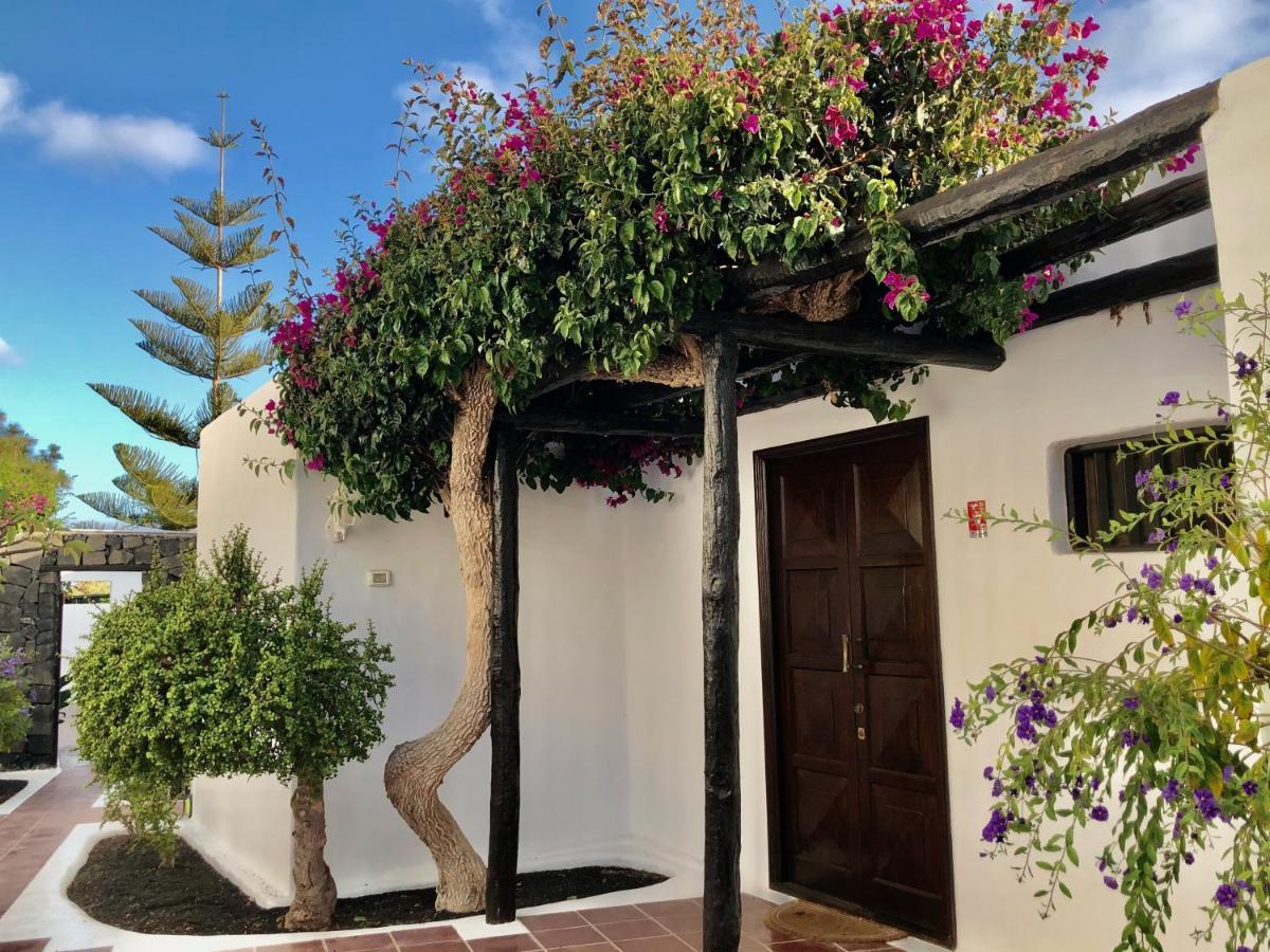 Mare Bella Chao Sea View Private Heated Solar Pool Ac * Puerto del Carmen (Lanzarote)