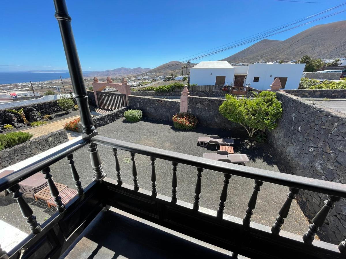 Casitas Rusticas * La Asomada (Lanzarote)