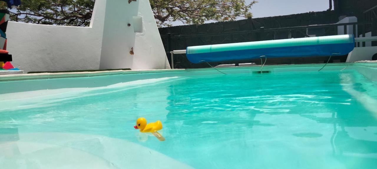 Apto. Con Piscina El Flamboyán 1 Apartamento