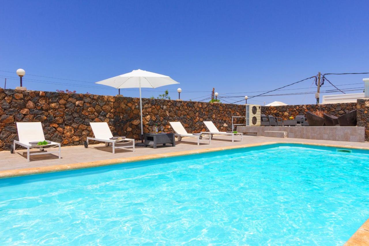 Сasa de vacaciones Casa Buena *