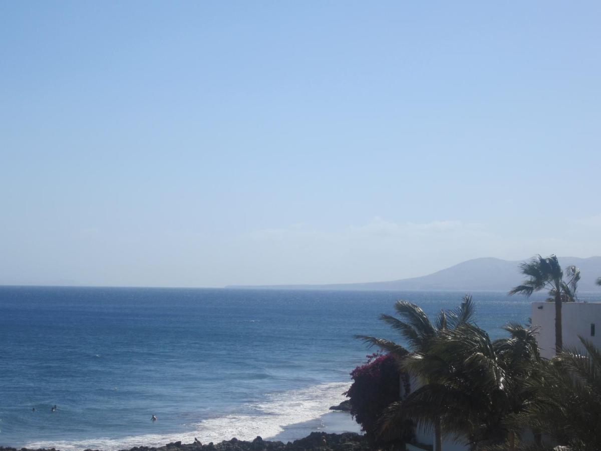 Atalaya 1st Floor Poolside * Puerto del Carmen (Lanzarote)