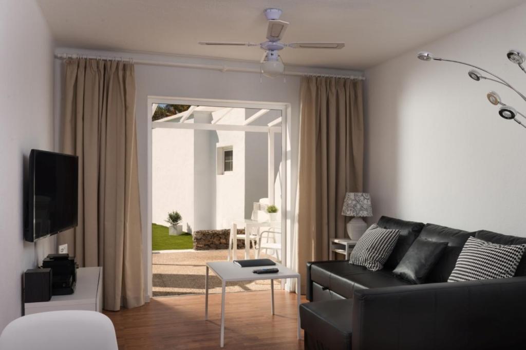 New Lanzasuites Villa *