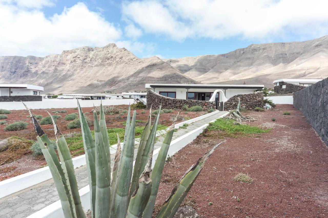 Temisa Famara