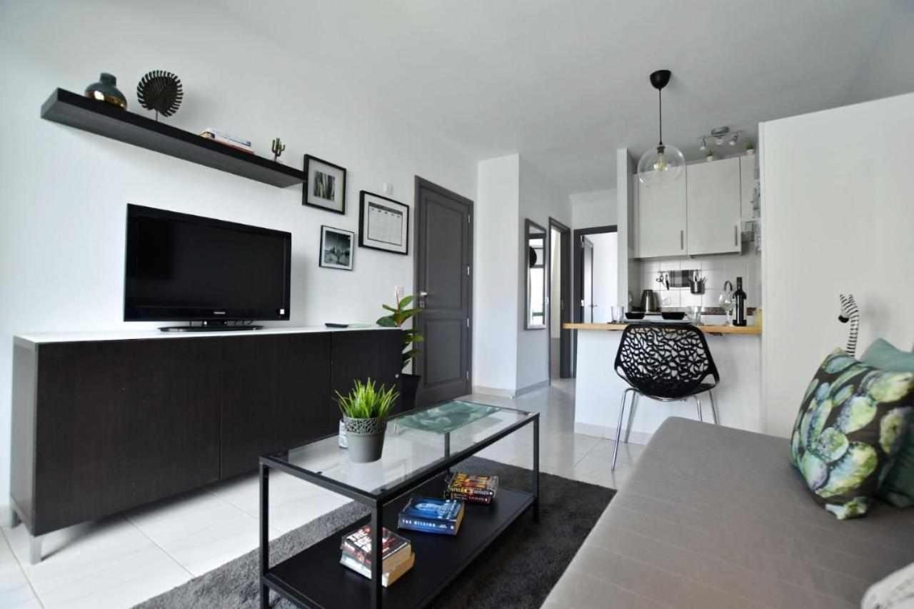 Holyhome 208
