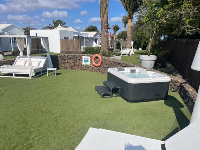 New Lanzasuites Villa *