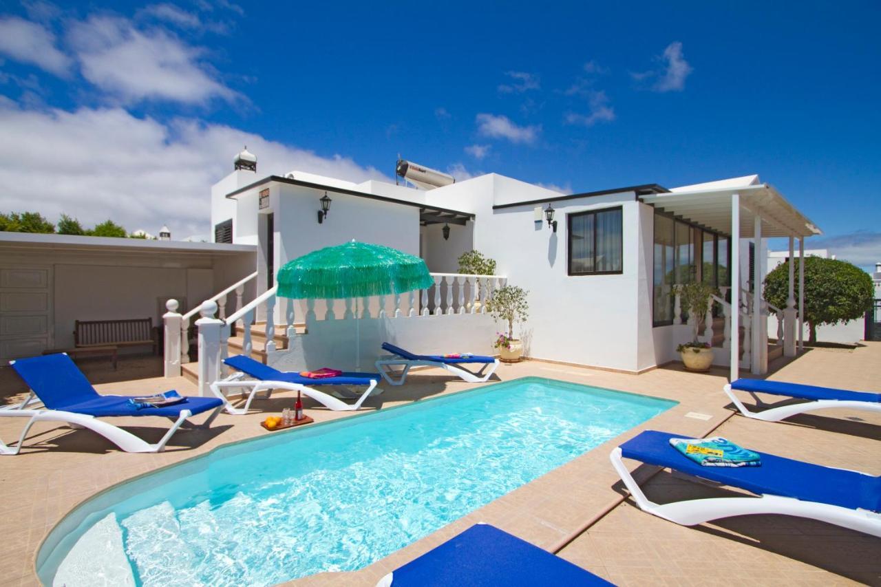 Cosy Lanzarote 3 Bedrooms Heated Pool Honey Villa Puerto del Carmen (Lanzarote)