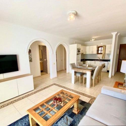 La Cumbre 1a - 2 Bed/2bath Ground Floor Apartamento Puerto del Carmen (Lanzarote)