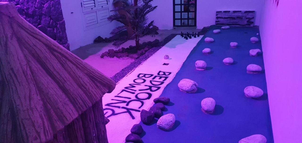 Fun Family Villa-crazy Golf Course-heated Pool-cocktail Bar-jacuzzi-games Room-wifi &uk Tv *