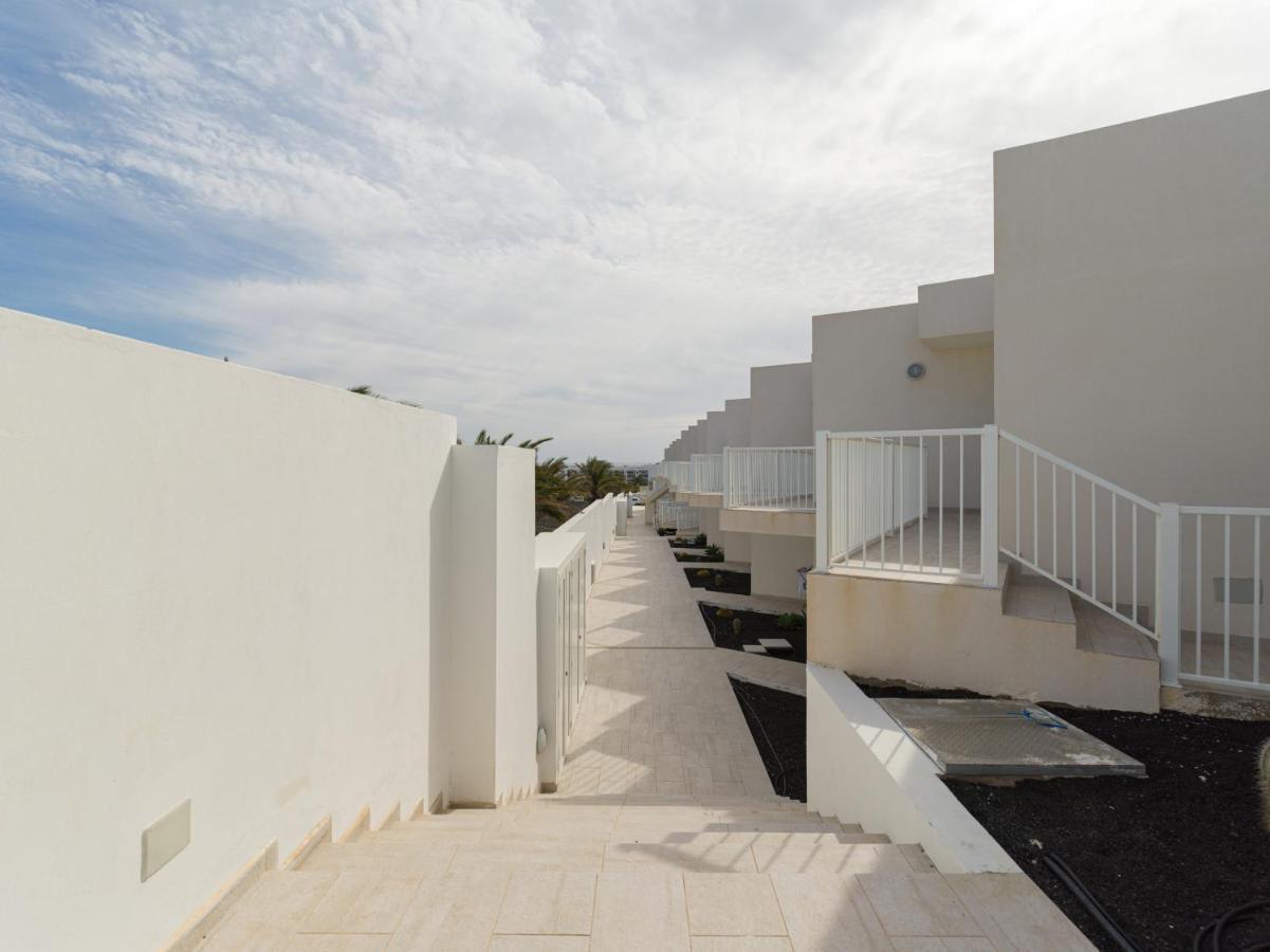 Apartment Homeforguest Sunset Senator With Pool And Terrace In Costa Teguise