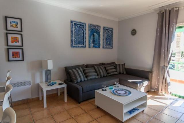 Nicole Playa Park Apartment *