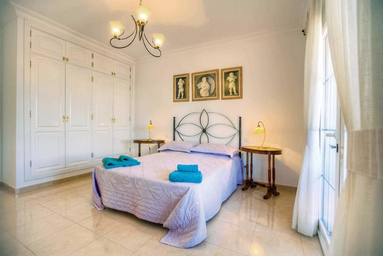 Touch Of Class Villa *