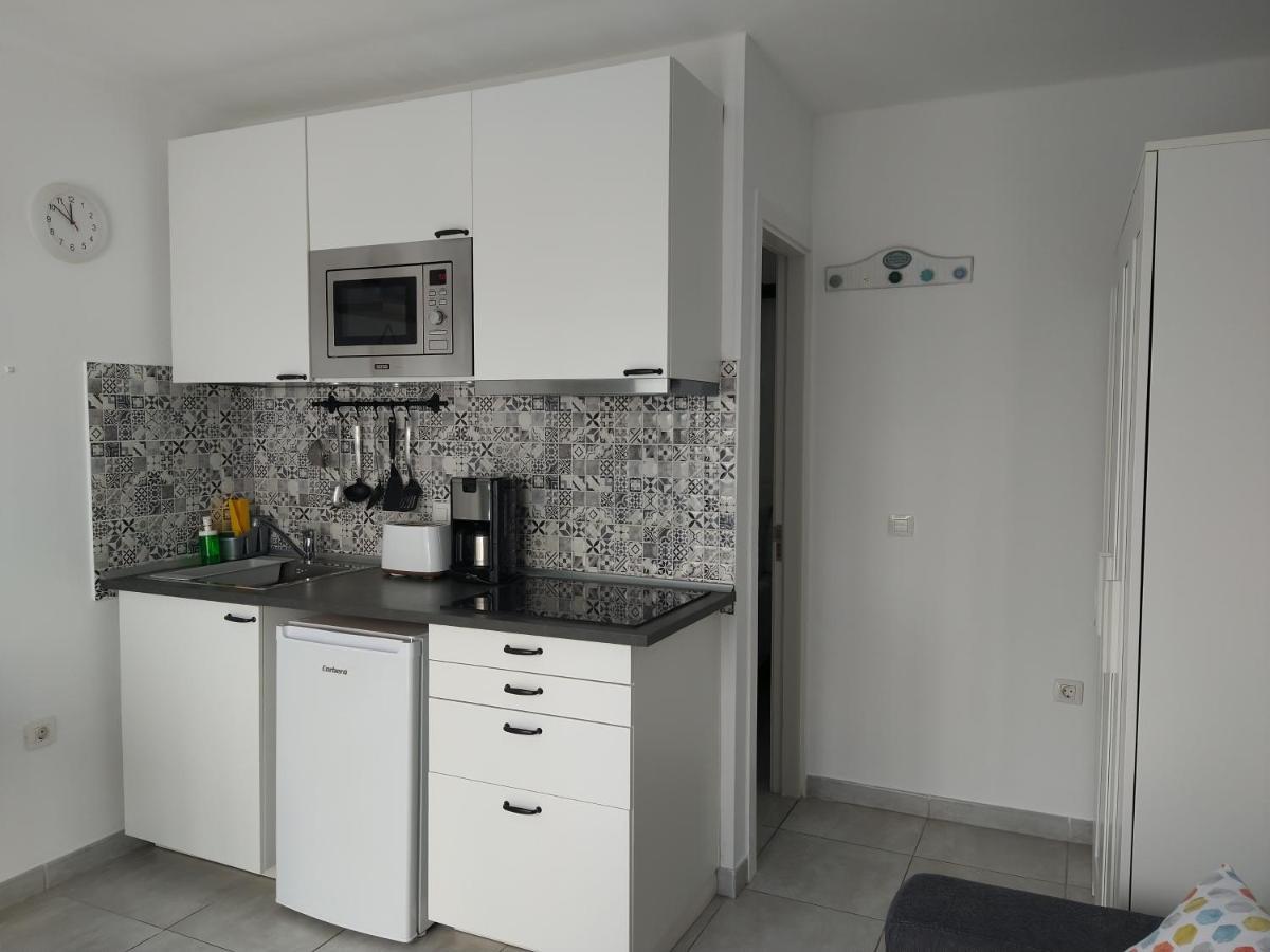 Delfines 2 - Small - Pool View- Good Wifi - 5 Minuts To The Beach Puerto del Carmen (Lanzarote)