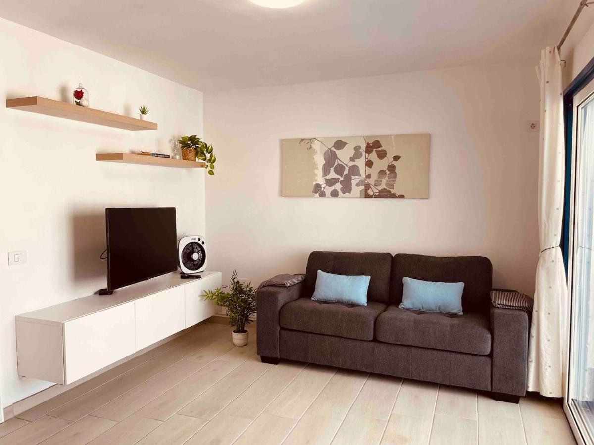 Luna -modern One Bedroom In Puerto Del Carmen Apartment *