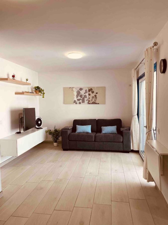 Apartment Luna -modern One Bedroom In Puerto Del Carmen Tias